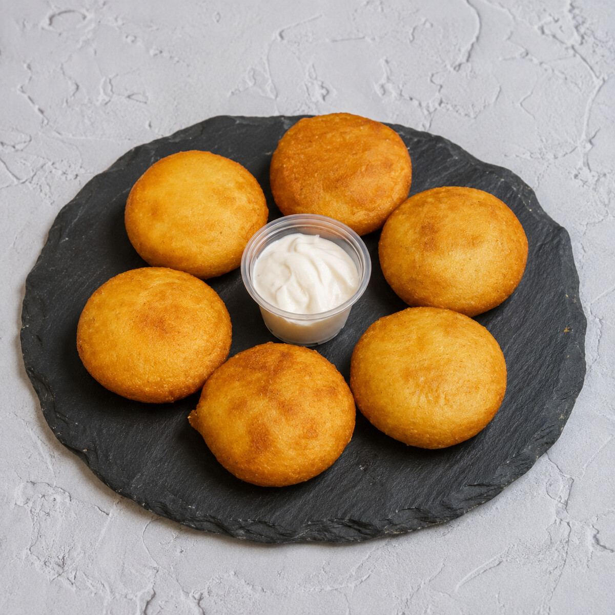 Arepita de maíz frita con nata (6 unidades)